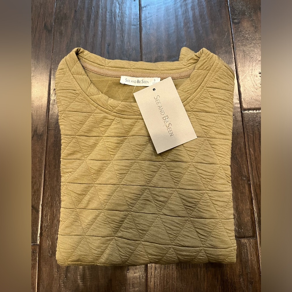 Quilted Top Olive